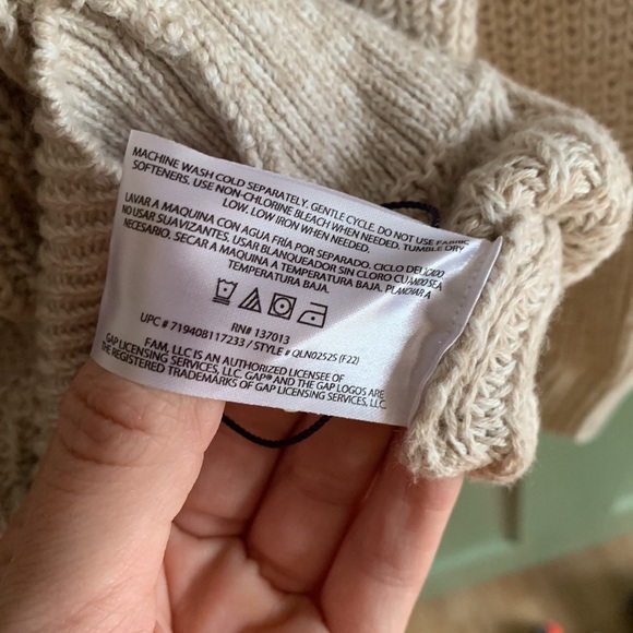 🖤 Brand New GAP Sweater Cardigan - Picture 7 of 7